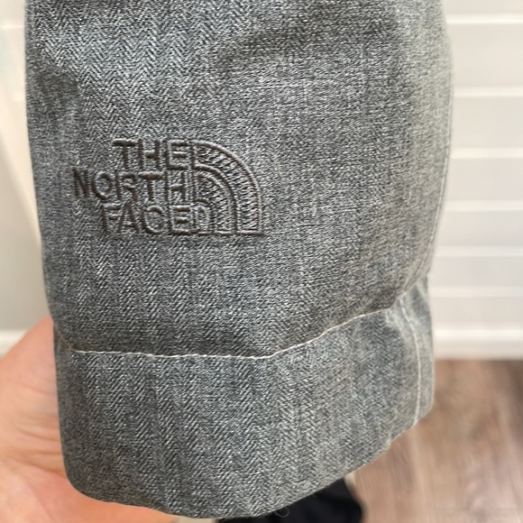 The North Face Arctic Tundra Jacket - Picture 4 of 7